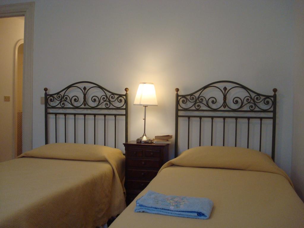 Villino Caproni Appartement Viareggio Buitenkant foto